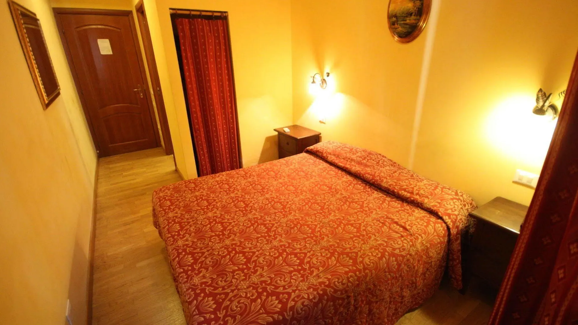 Hotel Termini Roma 2*,